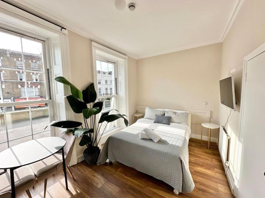 Апартаменты Warm Studio Flat In Camden 1 Лондон Экстерьер фото